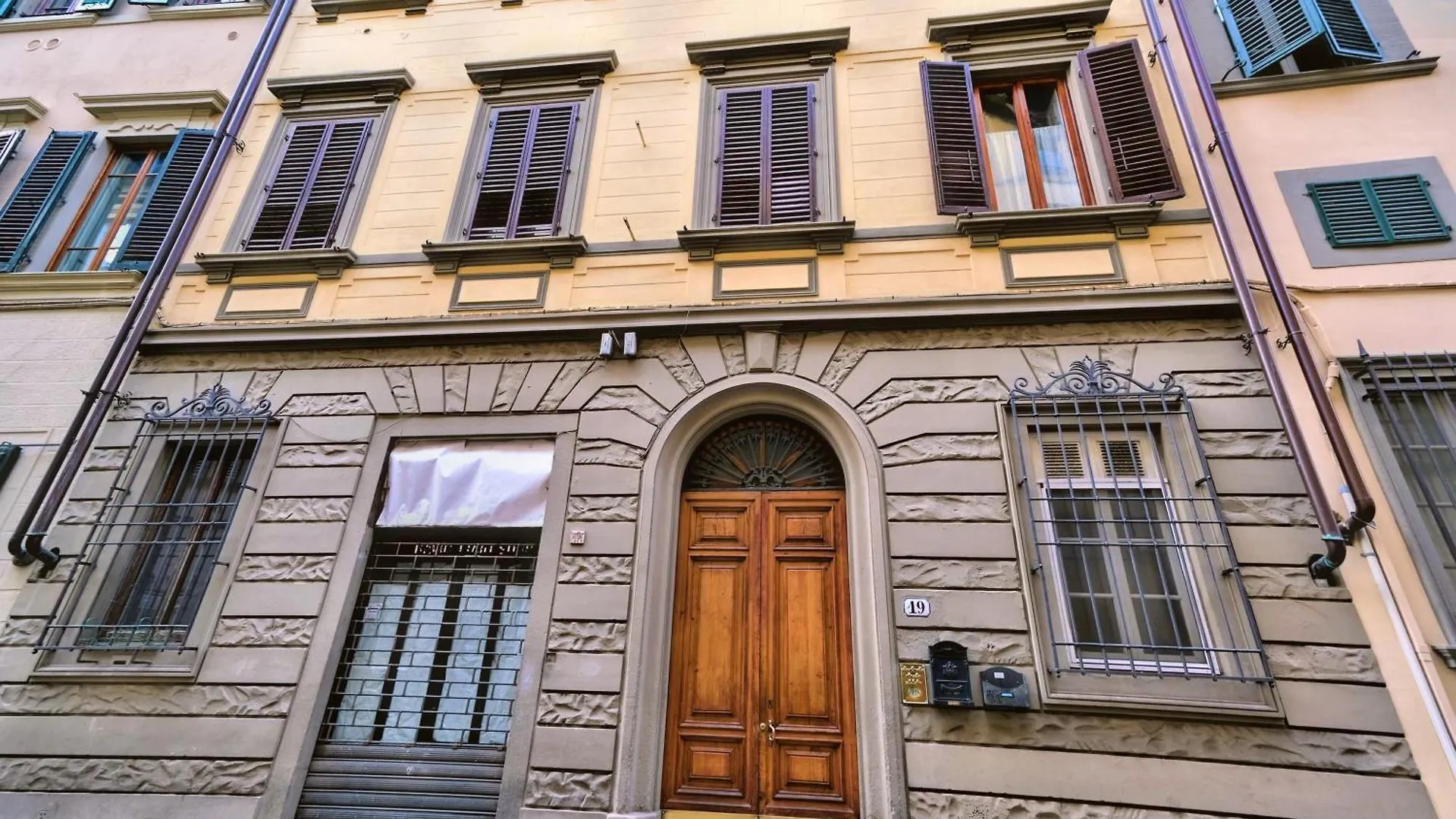 Wine Apartments Florence Pinot 0*,  Italy